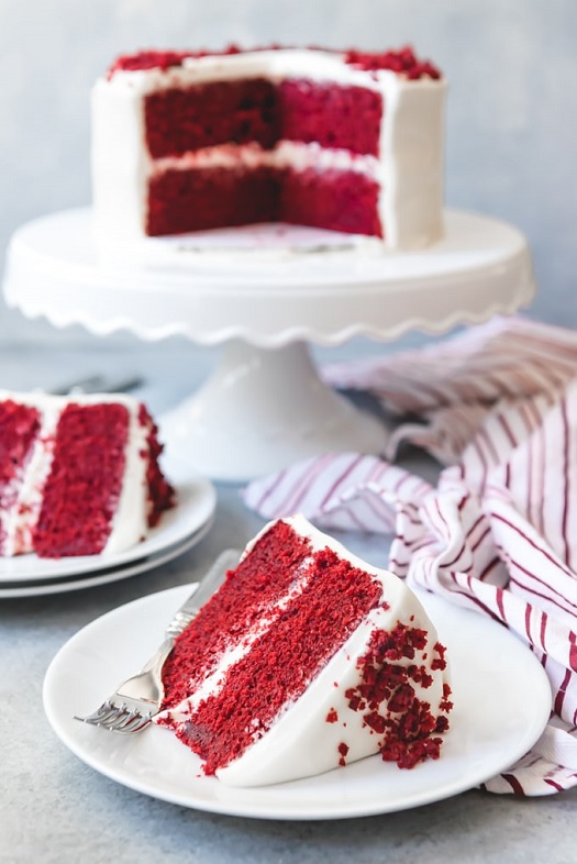 red velvet cake 02.jpg